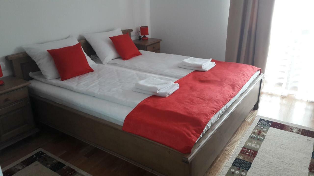 Mateo Transalpina Hotell Săsciori Eksteriør bilde